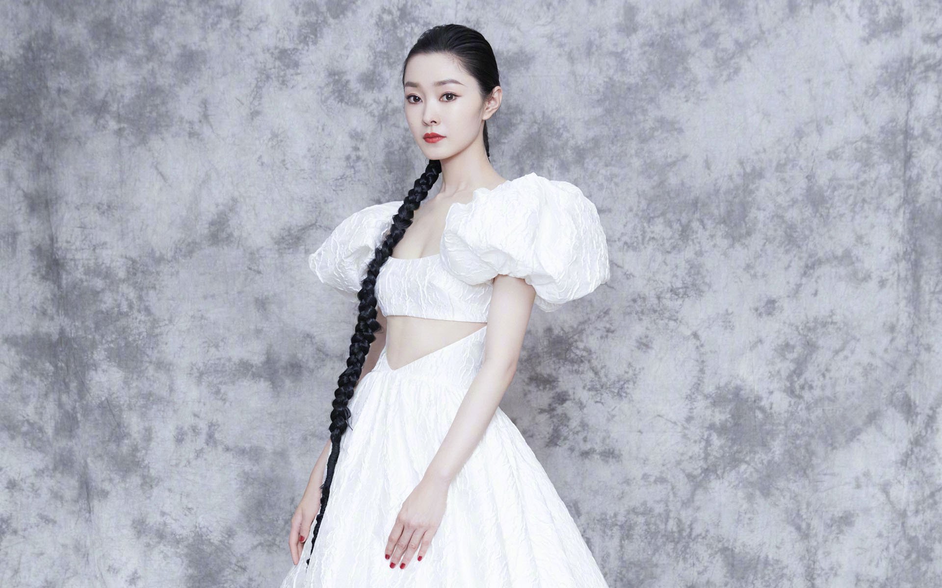 意大利举重选手在男子比赛中获得银牌，意大利举重选手在男子比赛中获得银牌的是谁