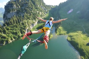 爱游戏app-世界田径锦标赛中国再添两金，世界田径锦标赛在哪里举行啊