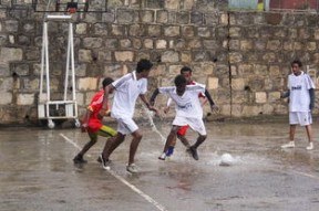 爱游戏官网-乌干达男篮在非洲预赛中拼搏到底，追逐更大梦想，乌干达全国篮球