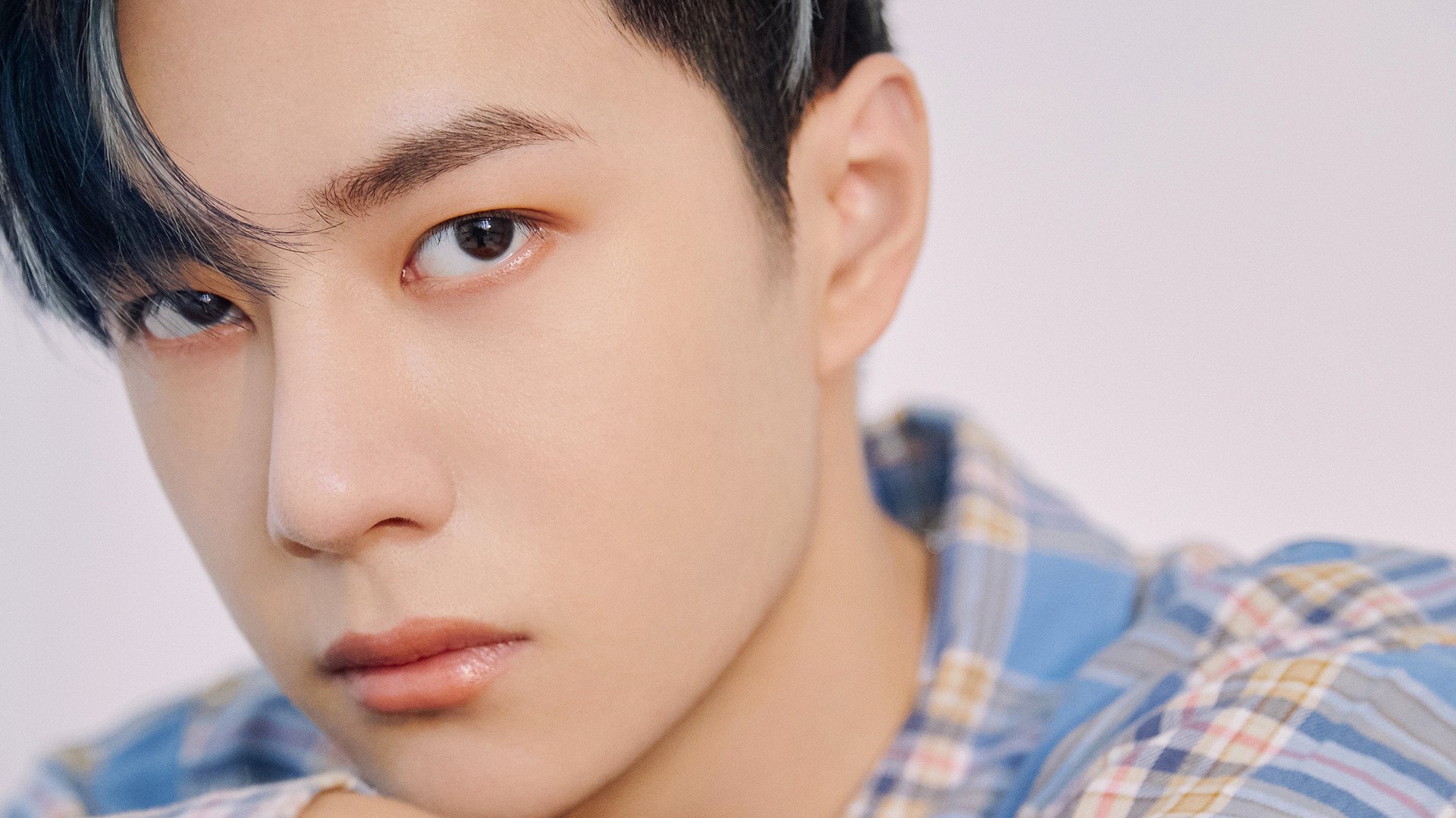 乌拉圭男足在巴黎奥运会比赛中获得铜牌，创历史